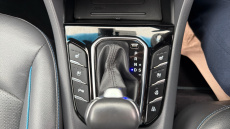 Hyundai IONIQ 1.6 GDi Plug-in Hybrid Premium SE 5dr DCT Hatchback